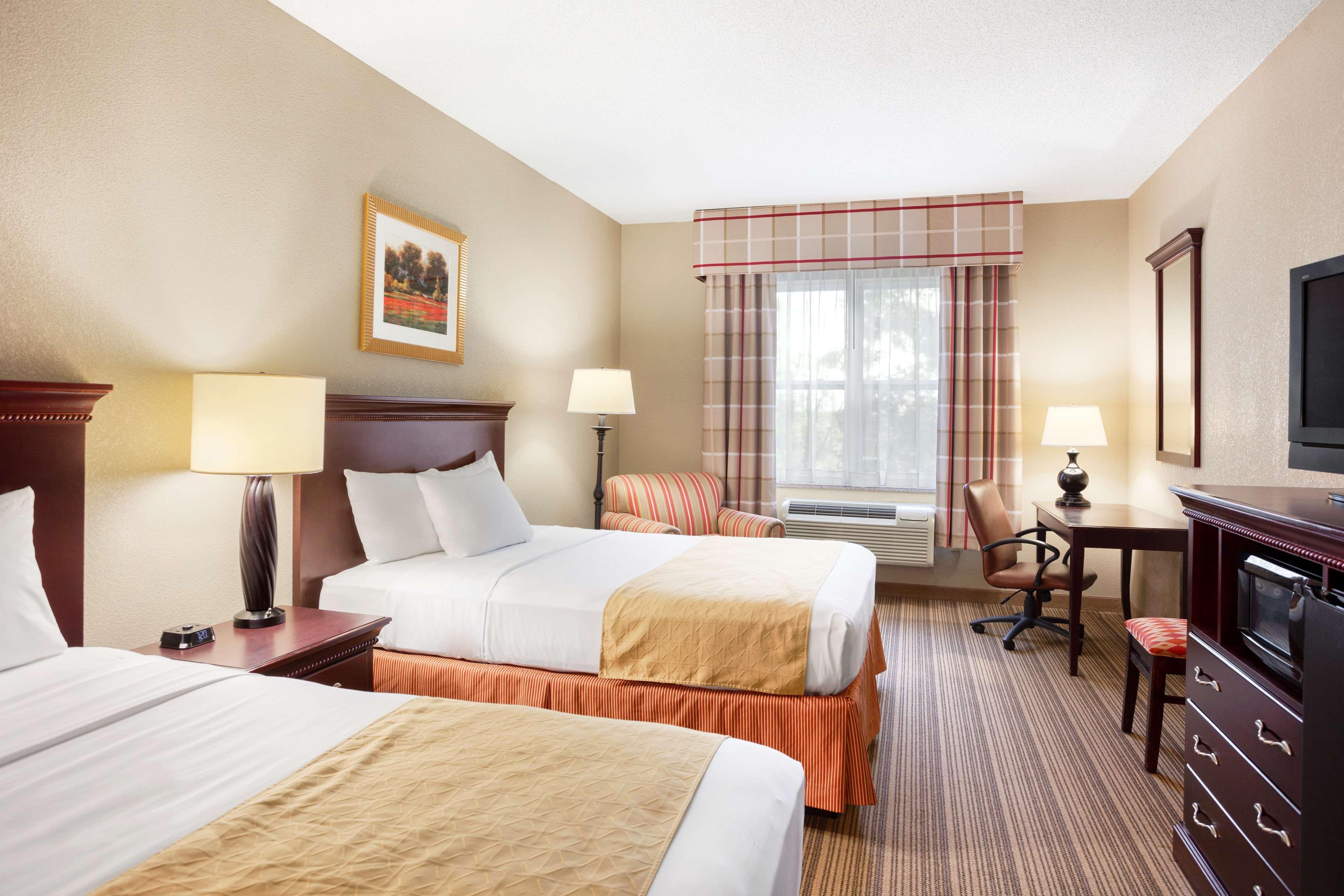 Country Inn & Suites By Radisson, Ithaca, Ny Екстер'єр фото