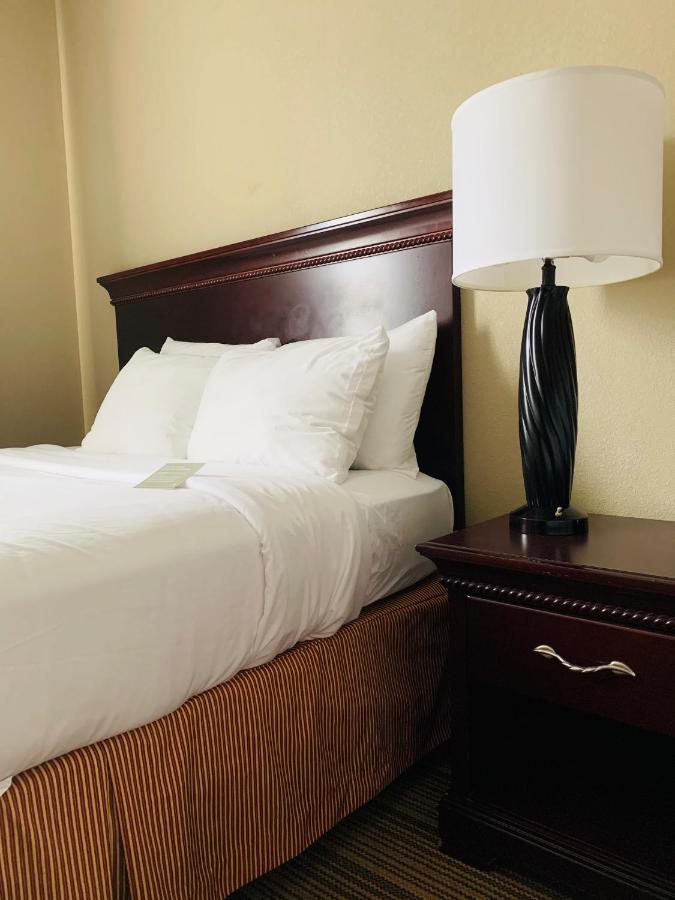 Country Inn & Suites By Radisson, Ithaca, Ny Екстер'єр фото